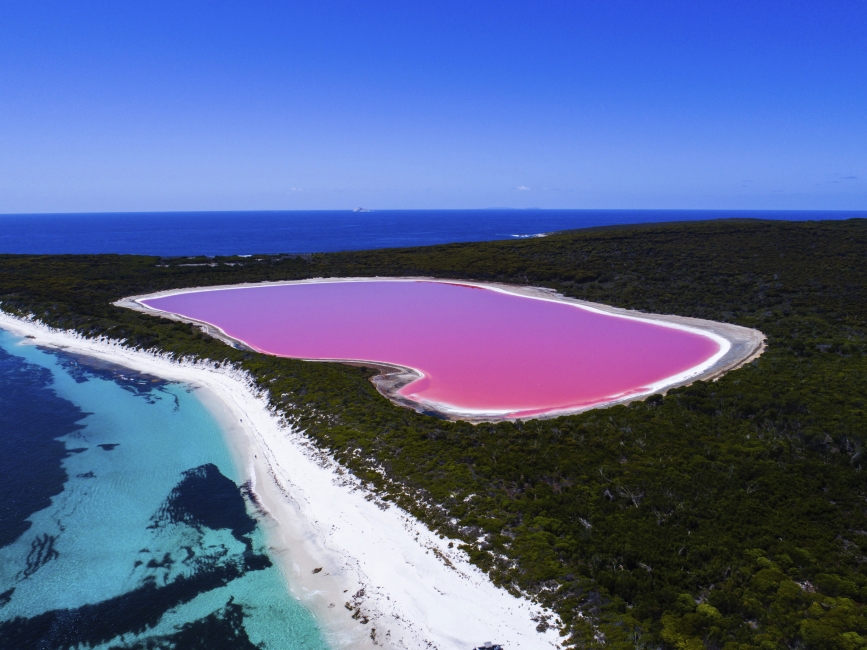 Vue aérienne du lac Hillier près d'Esperance