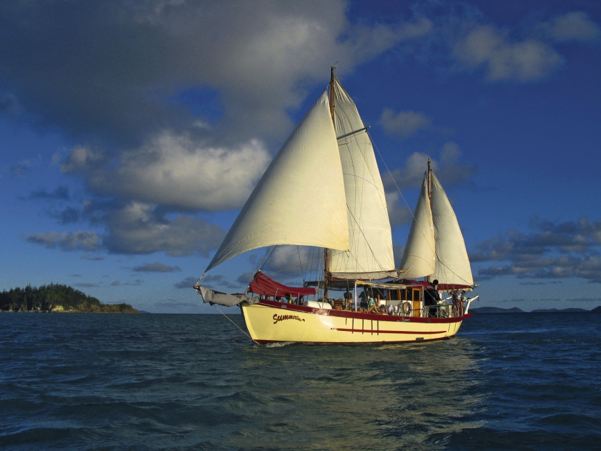 Navigation à bord du Summertime sur la Grande Barrière de corail