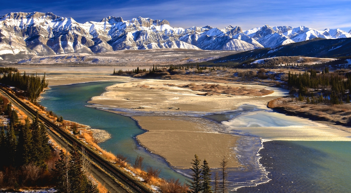 Rivière Athabasca dans le parc national de Jasper