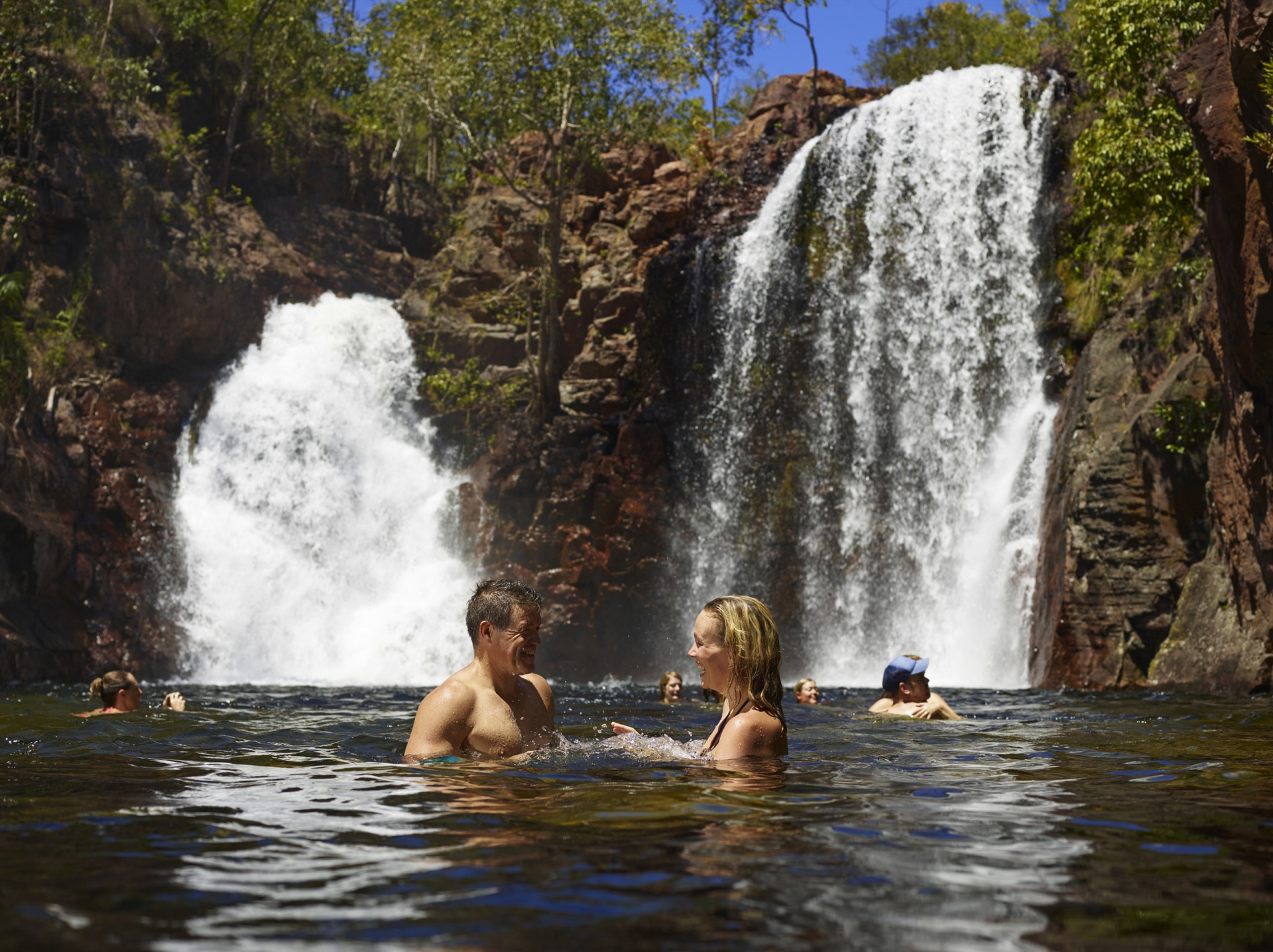 Baigneurs aux chutes Florence, parc national de Litchfield